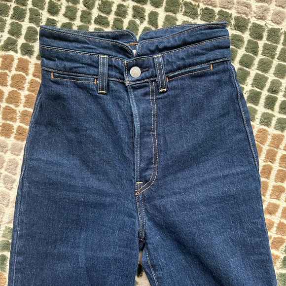 Levi's Premium Ribcage Straight Women's Jeans Size 23 - Picture 6 of 6